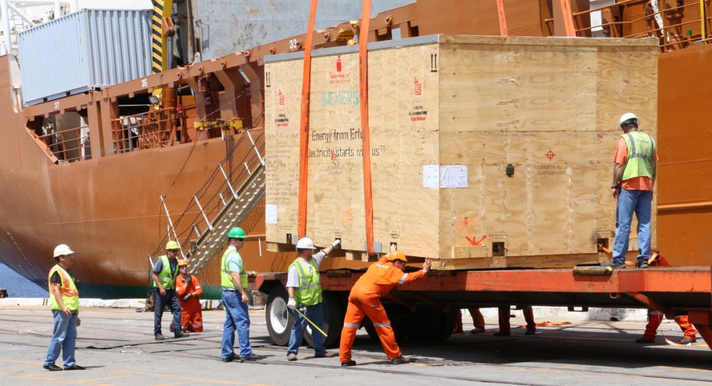 Heavy lift cargo at Jacksonville, Florida port