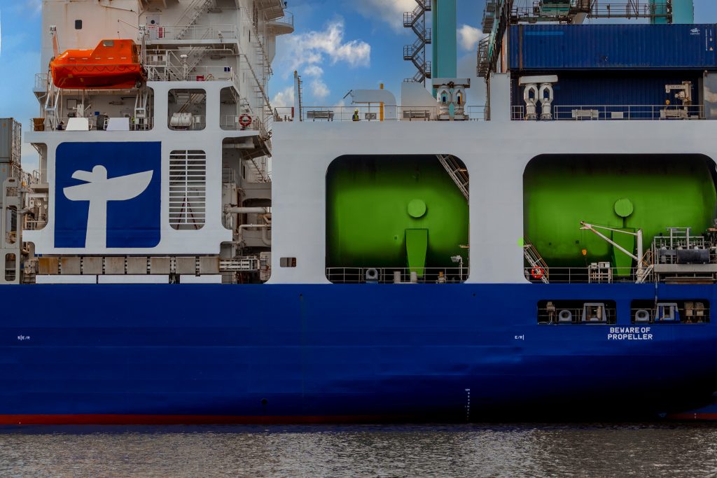 TOTE tanks on ship