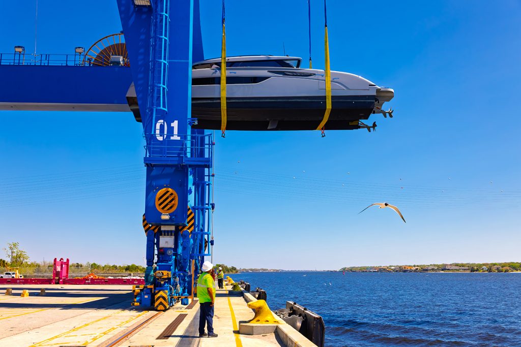 Heavy lift cargo operation at JAXPORT